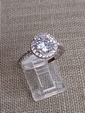 Silver-Tone Halo Round Clear Stone Cocktail Ring Size 8
